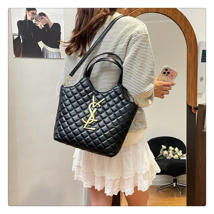 2025 Spring New Style Large Women's Bags, Letter-patterned Large-capacity Tote Bags, Underarm Bags, Fashionable and Versatile