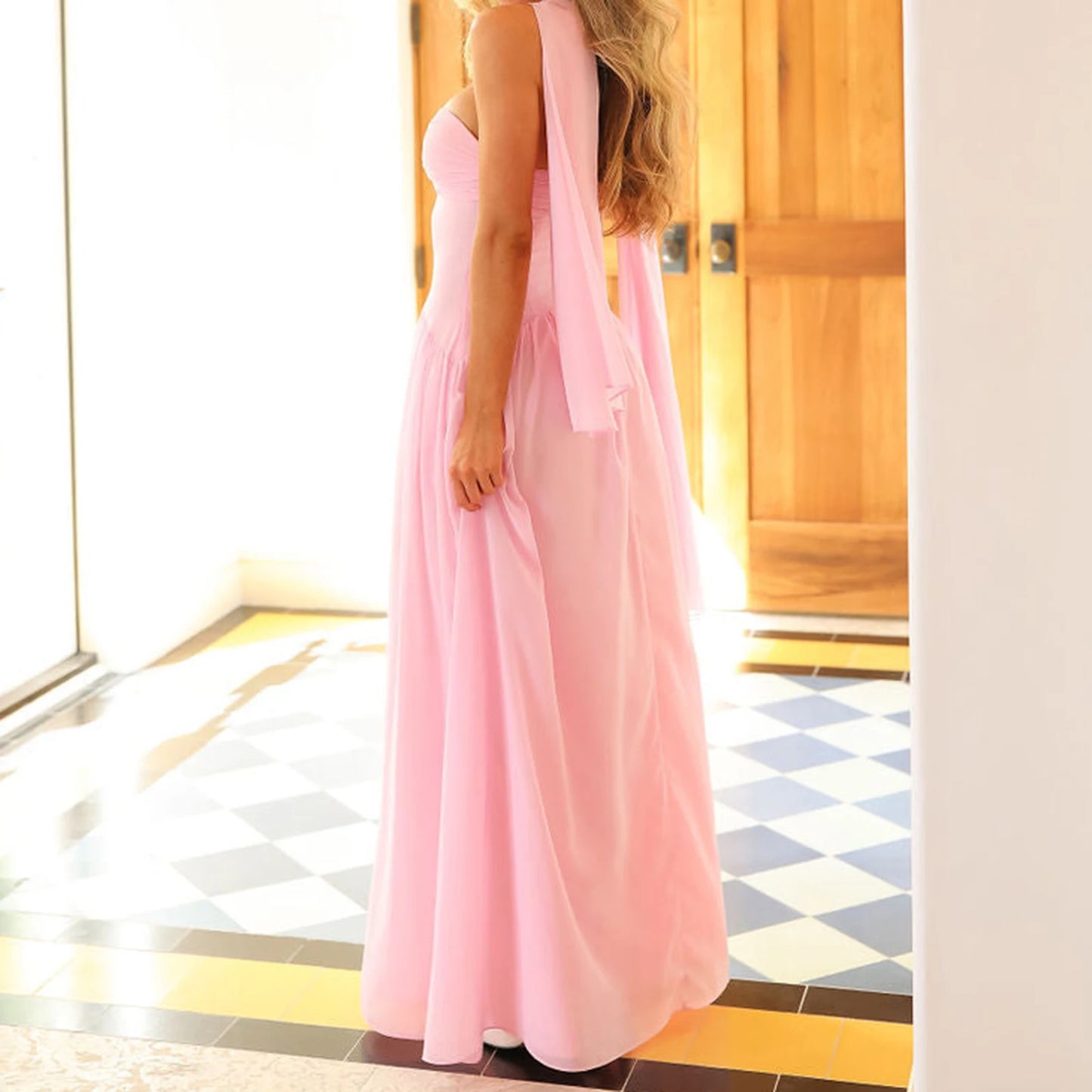 Women Long Dress Solid Color Tube Dress Summer Fashion Backless Casual Strapless Dress with Choker Scarf