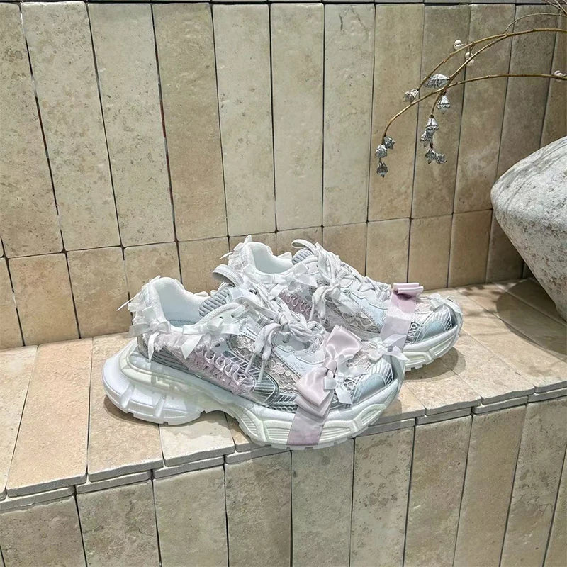 Luxury Brand Thick-soled Sports Shoes Women Bow Tie Casual Run Shoe Versatile Mesh Breathe Comfort Outdoor Large Size Women Shoe