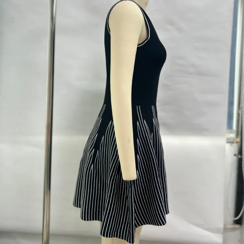 Mini Dress Women Dresses A Line Bodycon Vestidos Streetwear Sleeveless Round Neck Elegant Knitted Y2k Party Club Slim Fit 2025