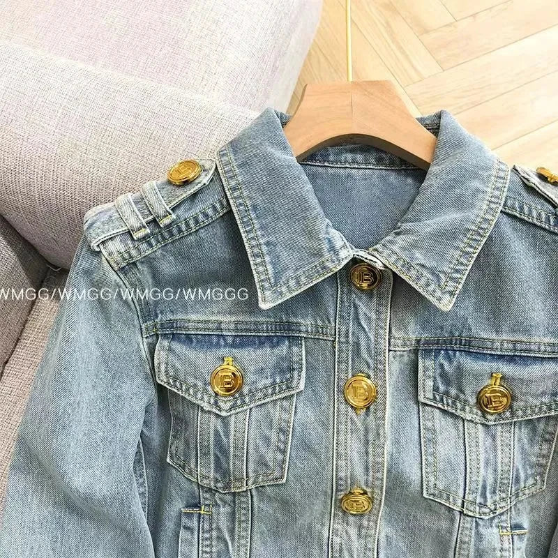 Short 2023 New Design Sense Heavy Industry Denim Coat Korean Wash Fashion Short Style Temperament Top Metal buckle Denim Jacket