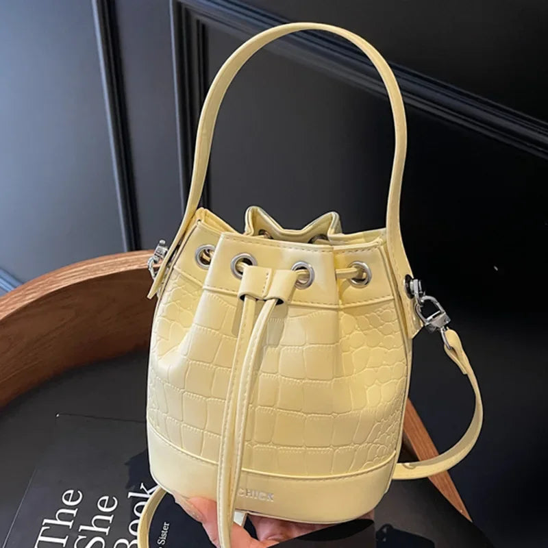 2025 New Trendy Women's Drawstring Tote Bag - Vintage Stone Texture Crossbody Satchel with Retro Minimalist Design