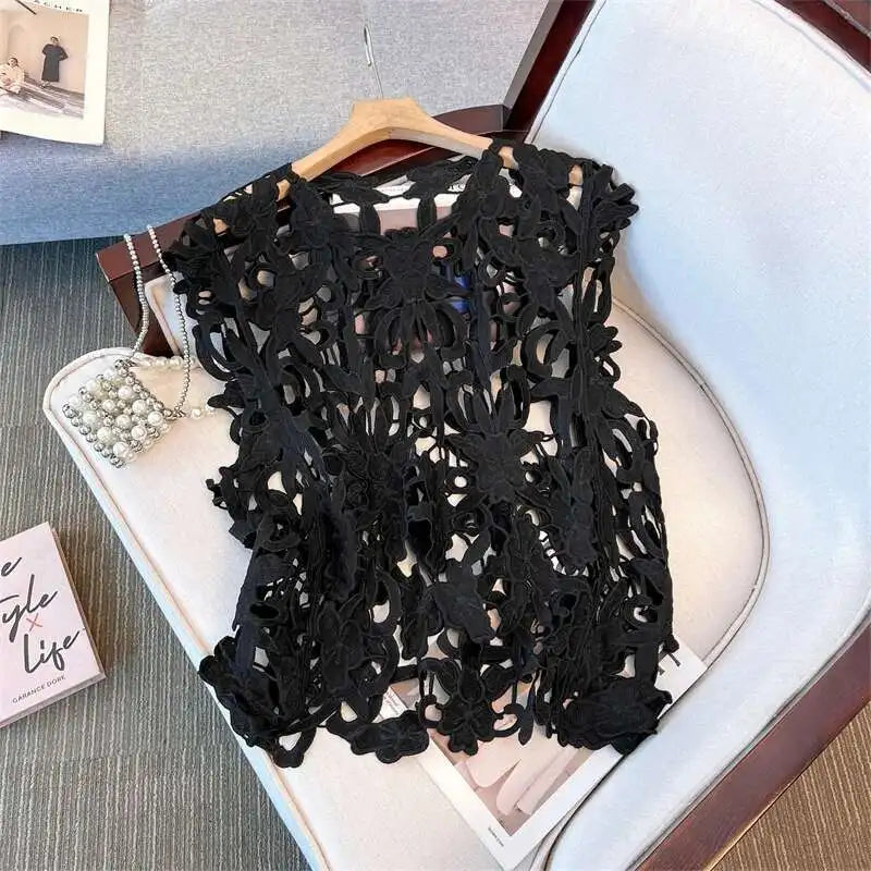 XFPV Solid Color Summer Sunscreen Tops For Women Round Neck Sleeves Hollow Out Design Clothing Female New Fashion 22D1493
