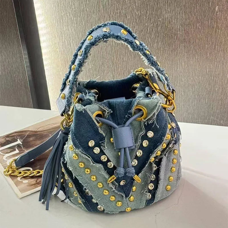New Brand Fashion Handbag Retro Rivet Design Bucket Bag Versatile Commute Diamond Drawstring Lady Chain Shoulder Underarm Bag