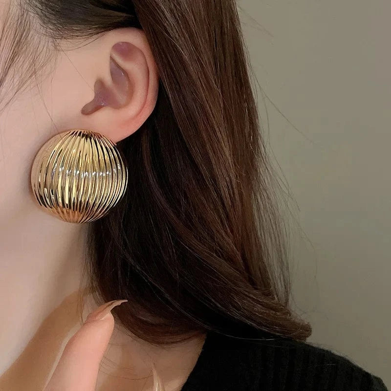 Metal Round Earrings Exaggerated Fashionable Style Geometric Jewelry Wholesale Girl