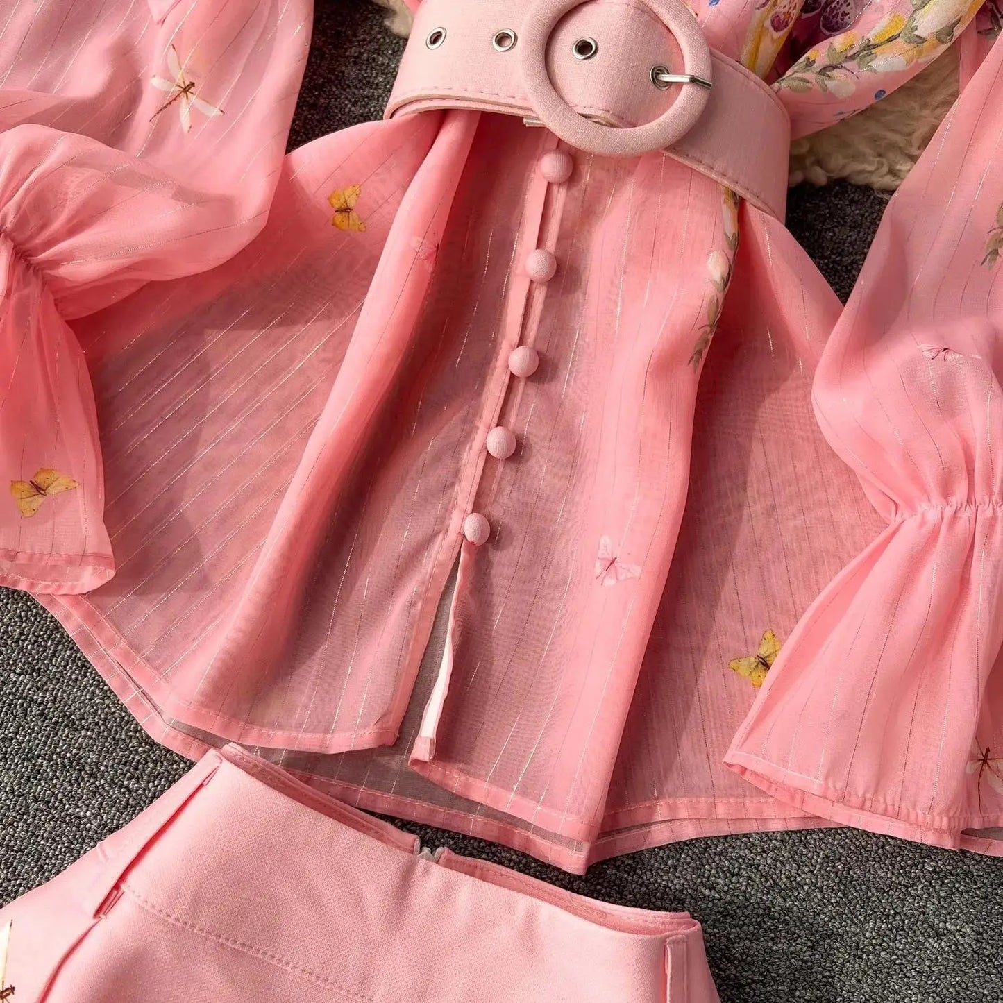 Women's Outfits Bright Silk Chiffon Shirt Blouse Top + Belt Shorts Two Piece Sets Summer Holidays Lavender Flower Shorts Suit