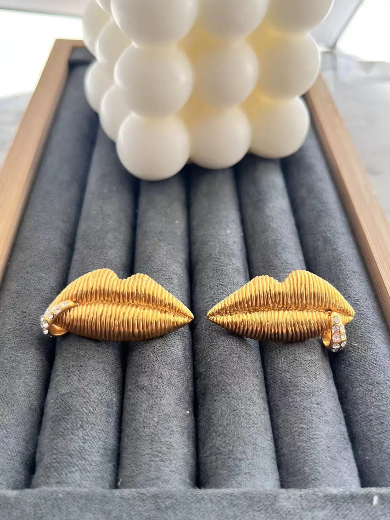 Mouth Shape Earrings