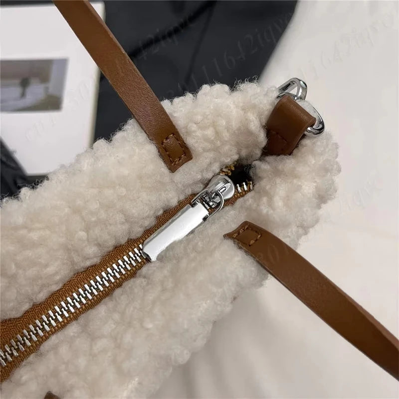 Christmas Boots Messenger Bag Creative Fashion New Retro Glove Bag Messenger Bag Mobile Phone Bag Frosted Suede Cute Gift Wallet