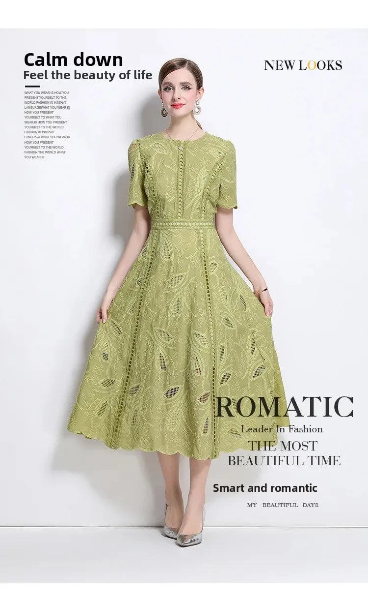 Elegant Lace Sleeve Midi Dress Women's round Neck Gored Skirt Short Sleeve Slimming Summer New Style Vintage High-End Feeling