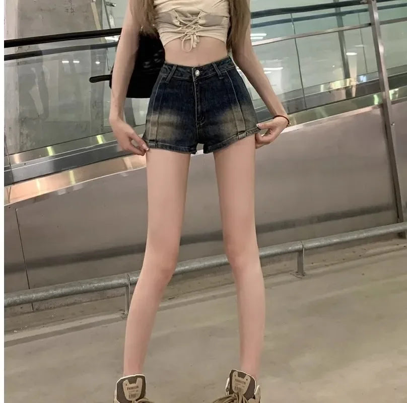 Retro Washed Denim Shorts Women Summer Hot Sale Of The Season New Straight Leg High Waist Slimming Versatile Hot Pants Casual Co