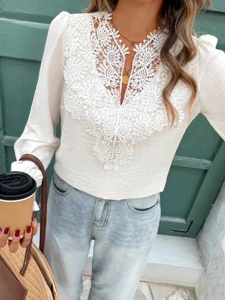 Fashion commuting style women's solid color lace stitching V-neck flared sleeve long-sleeved shirt, spring and autumn season