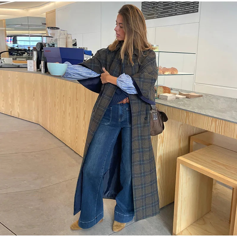 Double Breasted Women's Woolen Cape Overcoat Elegant Short Sleeve Oversize Female Coat 2025 Autumn Winter New Lady Stretwears