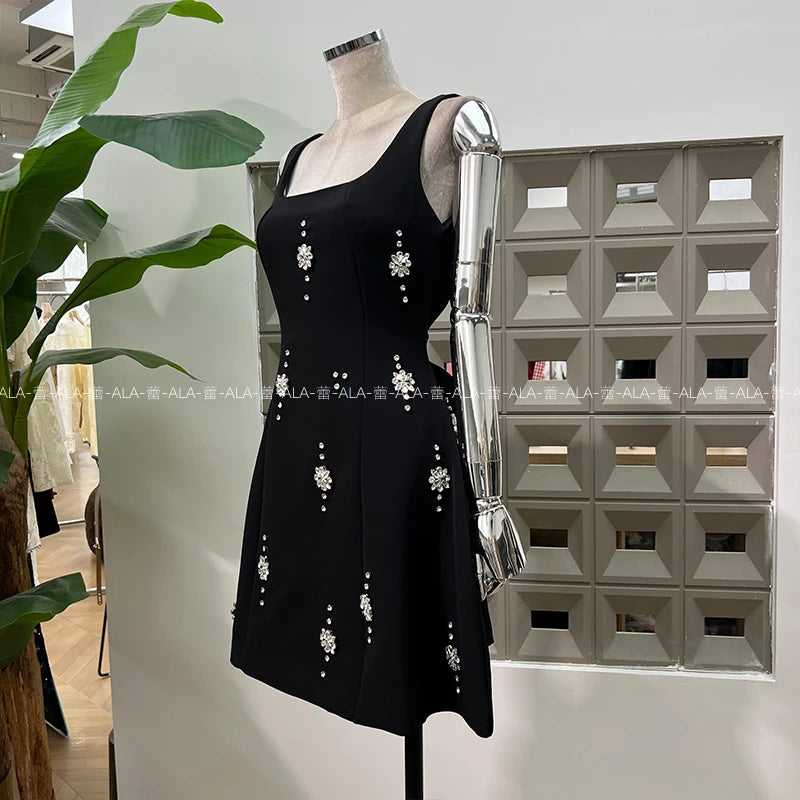 High-end Light Luxury Party Dress 2025 Summer Clothes New Heavy Industry Diamond Square Collar Waist Halter Bow Short Dress