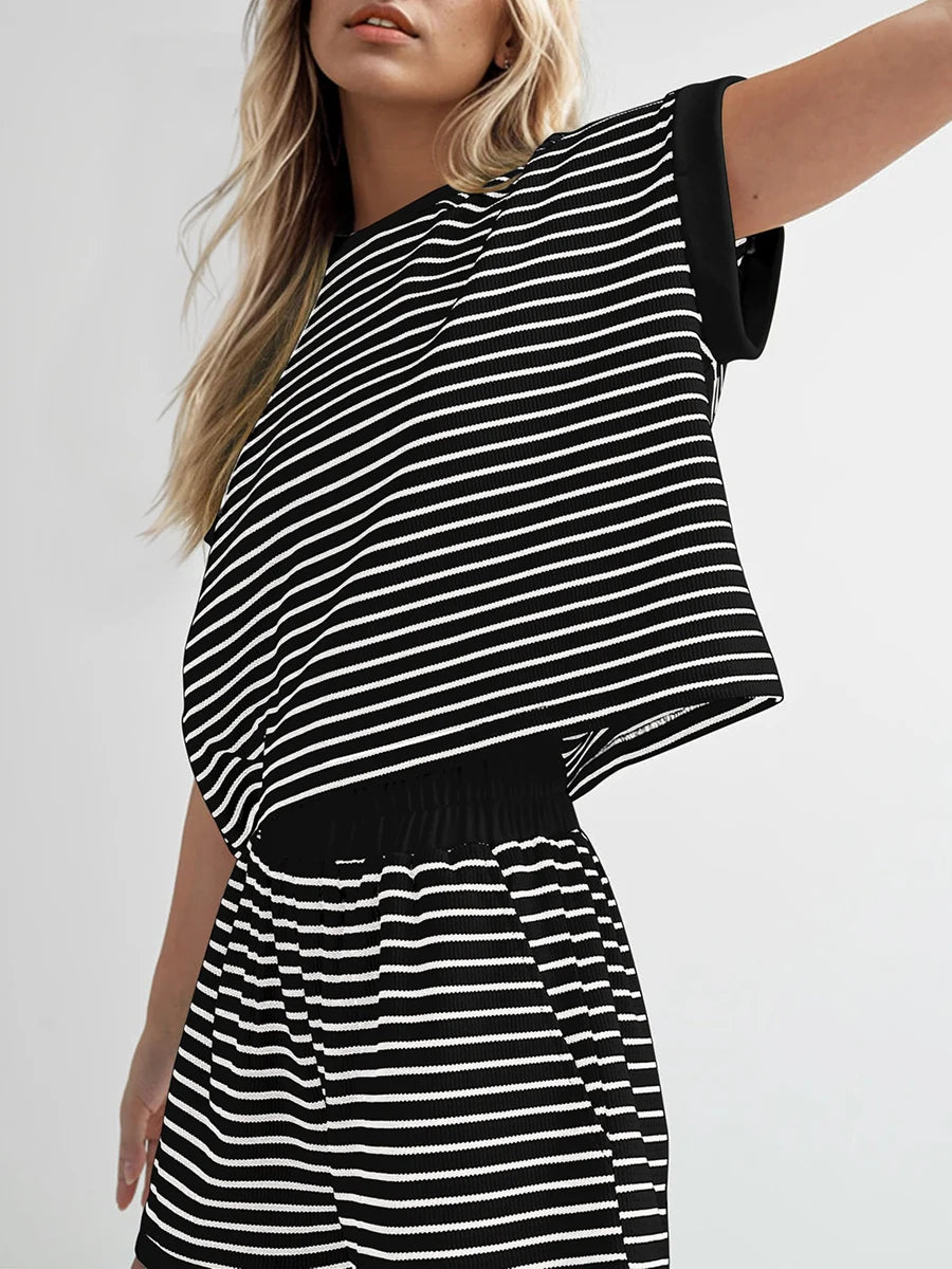 Women’s Casual 2 Piece Outfits Summer Short Sleeve Stripes Print Tops + Elastic Waist Shorts Set Loungewear for Sports Work Out