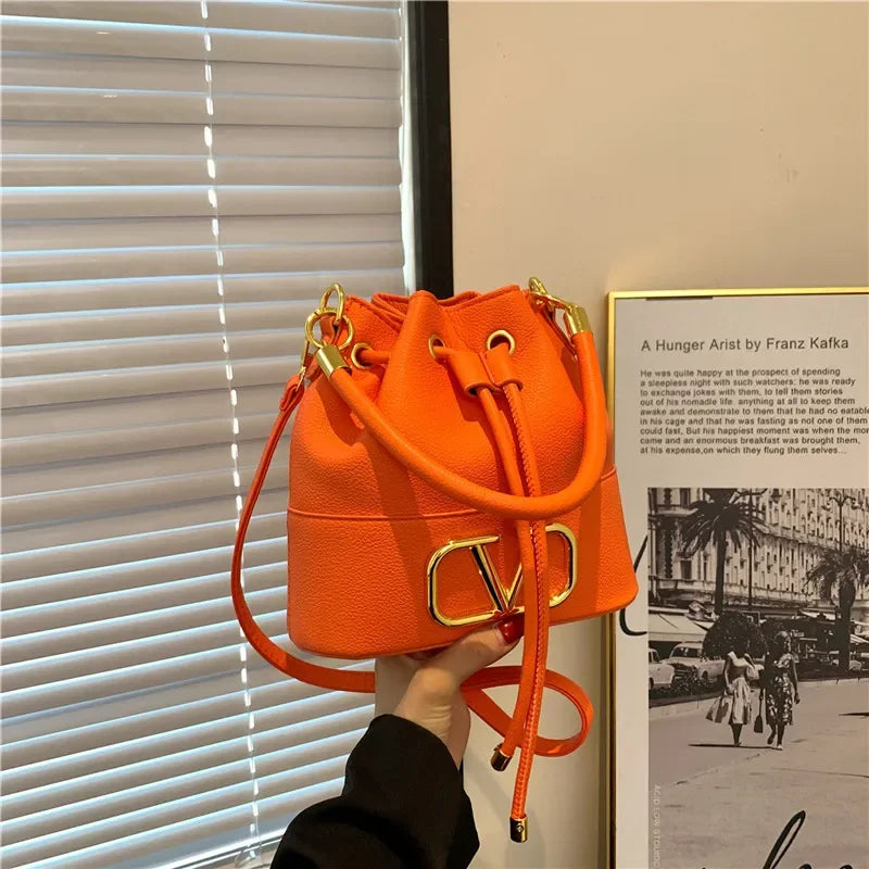 New Arrival Minimalist Tote - 2025 New Clean-Lined Pure Color Design with Spacious Compartment for Commute & Daily Essentials