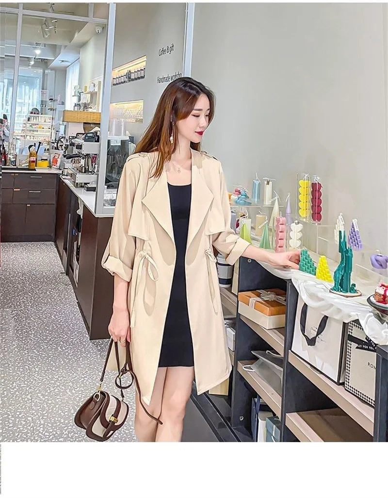 Autumn Windbreaker New Women's Thin Coat Korean Version 2023 Single-Layer Fashion Drawstring Slim Trench Coat Top with 3/4 Sleev