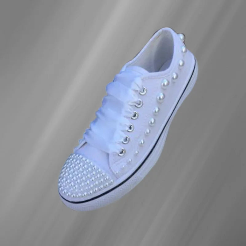 Pearl Embellished Lace-Up Low-Top Canvas Shoes for Women