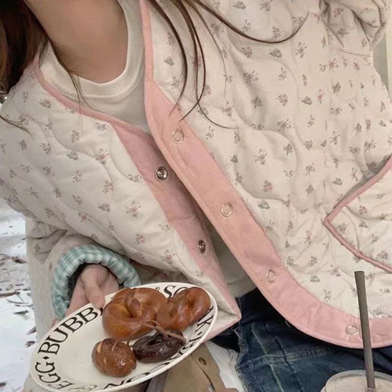 Retro floral small fresh color matching plaid cotton-padded jacket women's autumn and winter plus cotton coats on both sides.