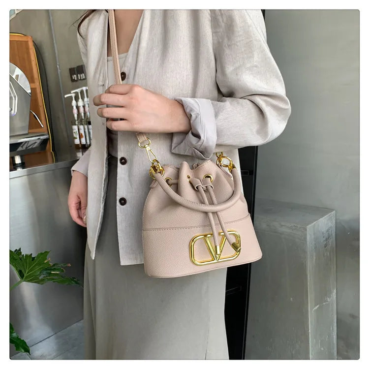 New Arrival Minimalist Tote - 2025 New Clean-Lined Pure Color Design with Spacious Compartment for Commute & Daily Essentials