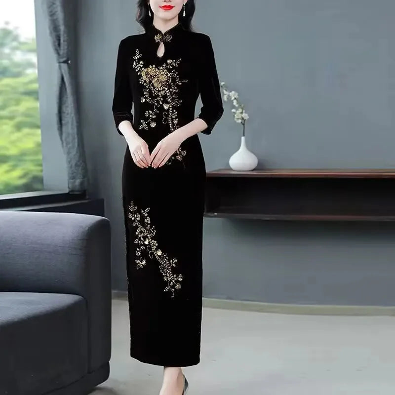 Spring Autumn Women New Embroidered Gold Velvet Cheongsam High-end Temperament Fashionable Wedding Dress Slim Bag Hip Slit Skirt