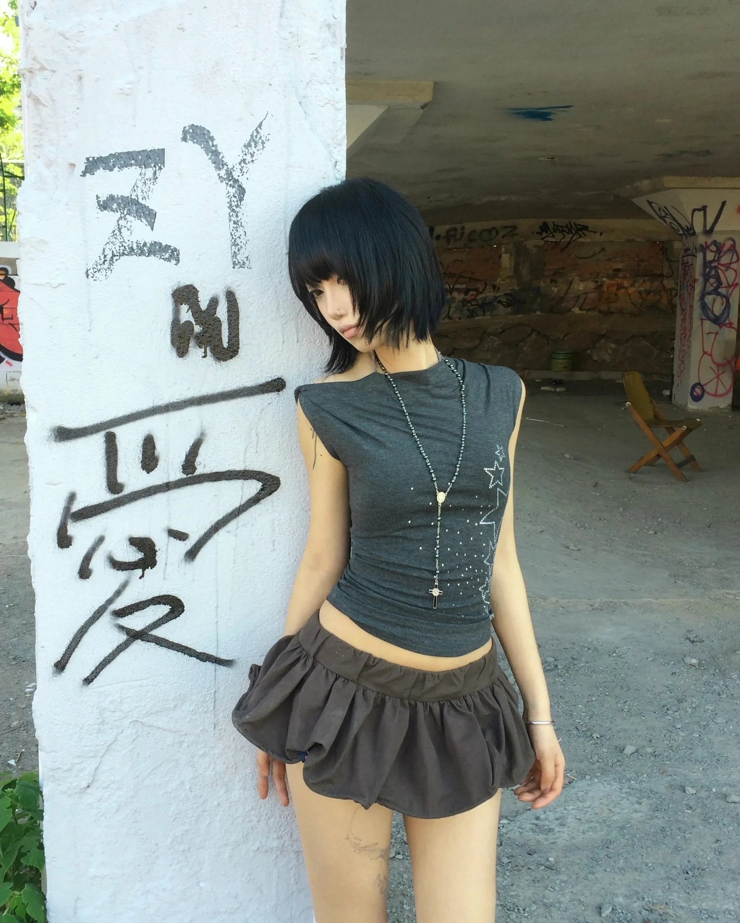 Karrram Japanese Y2k Off Shoulder T-shirt Trashy 2000s Style Rhinestones Sleeveless Top Vintage Harajuku Crop Top American Retro
