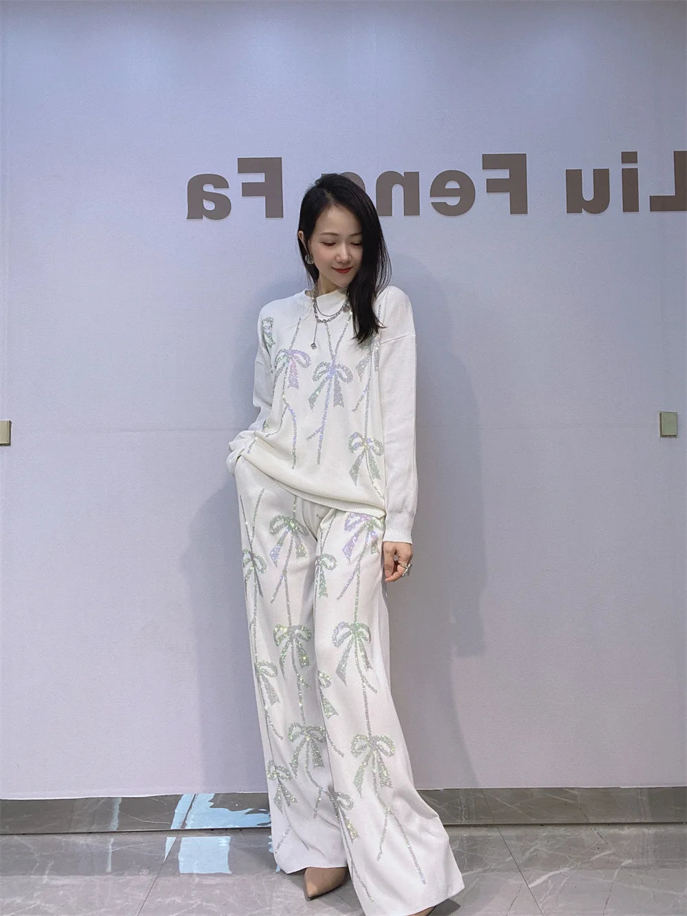 2025 Autumn New Fashion Rhinestone Knitted Two-Piece Set Loose Women's Top Casual Wide-Leg Pants Ladies Long Pants Suit