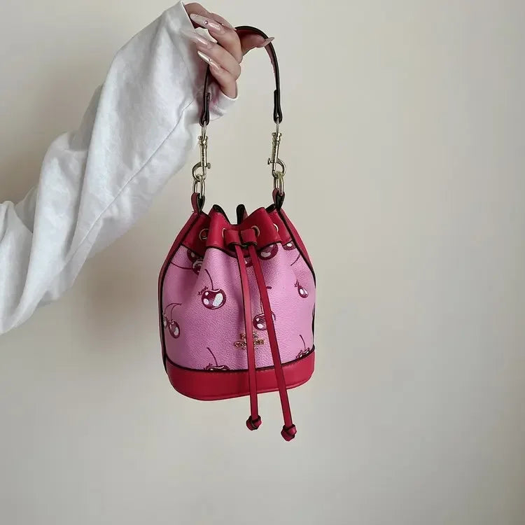 "2025newTextured Bucket Bag Women Artisan Drawstring Shoulder Purse Vintage Motif Crossbody Heritage Accent Carrier"