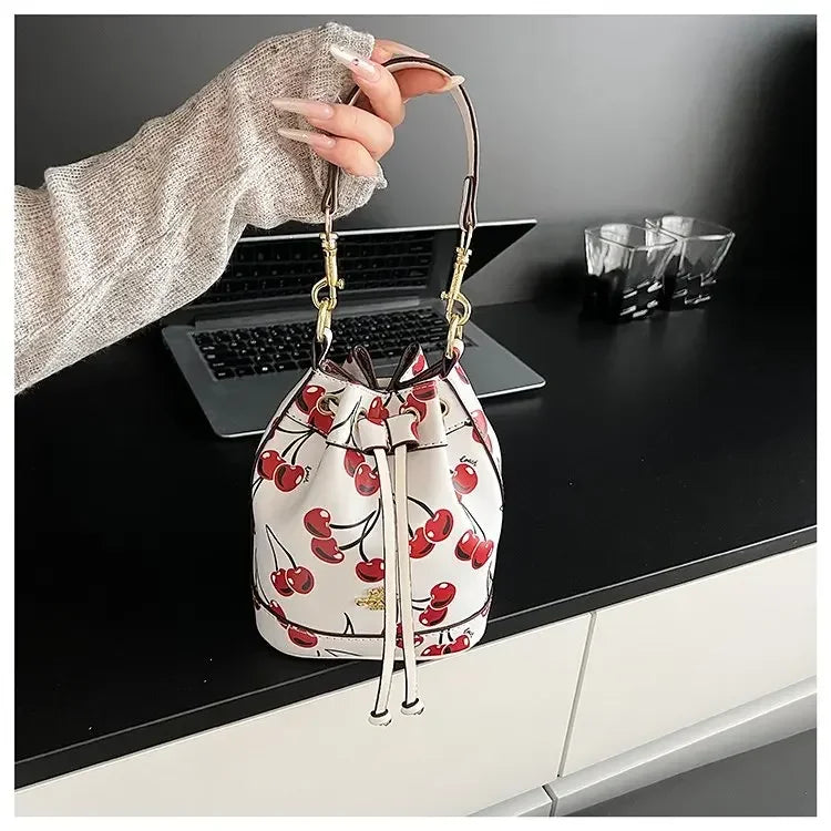 "2025newTextured Bucket Bag Women Artisan Drawstring Shoulder Purse Vintage Motif Crossbody Heritage Accent Carrier"