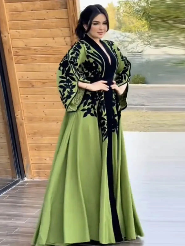 2025 New Spring Summer Muslim Robe Dress Fashion Flared Sleeves V-Neck Appliques Party Evening Maxi Dresses For Women