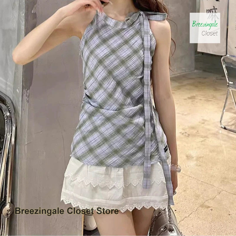 Korean Plaid Lace Plaid Hanging Neck Fake Two-Piece Shirt Women's Summer New Stacked Sleeveless Shirt Design Sense Small Top