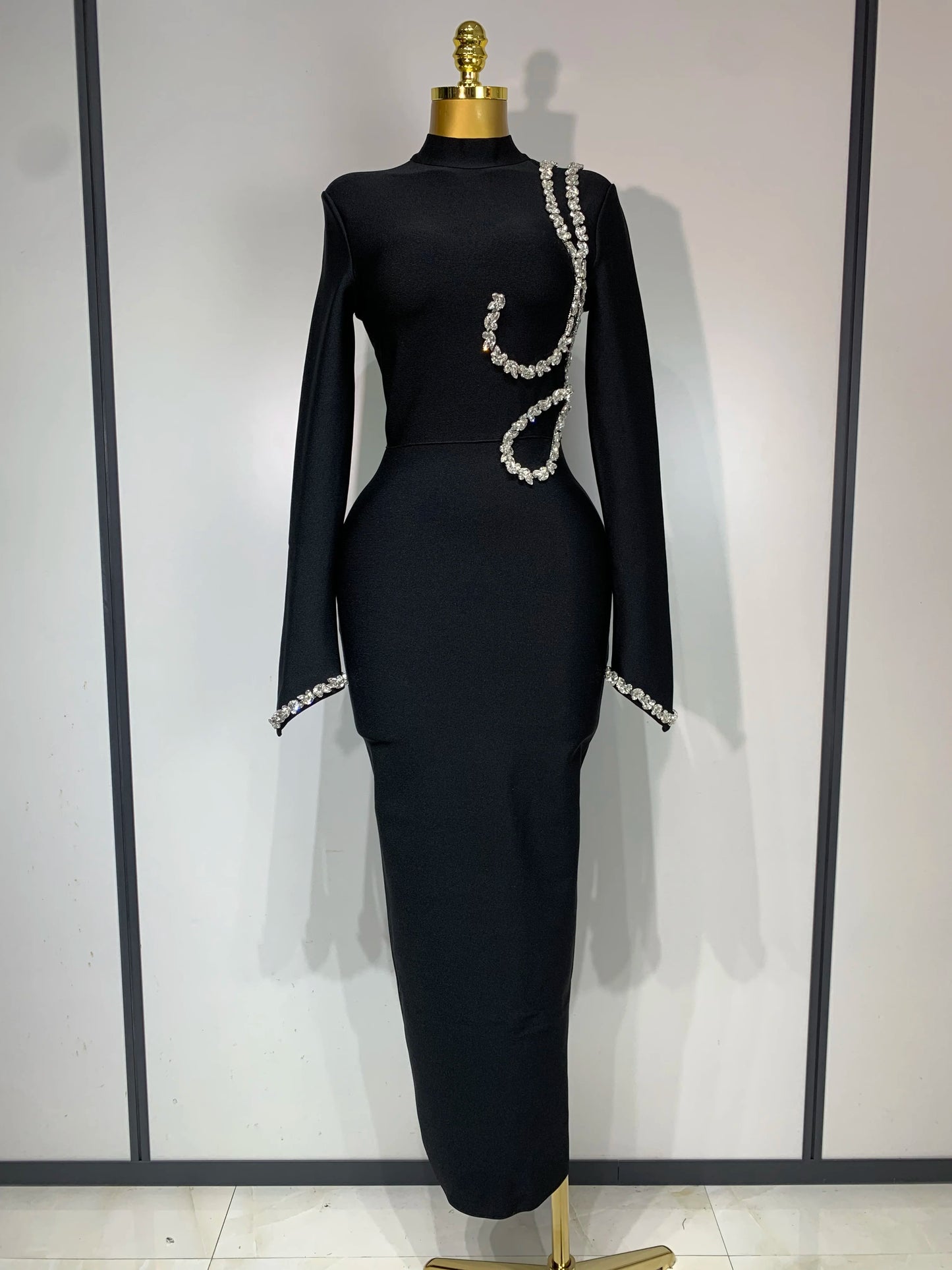 Women Sexy Long Sleeve Diamonds Maxi Long Bodycon Bandage Dress 2025 Celebrity Elegant Evening Party Luxury Birthday Dresses