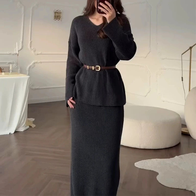 2025 autumn and winter new solid color V-neck women's top slim fit close to the buttocks long skirt+gentle sweater set