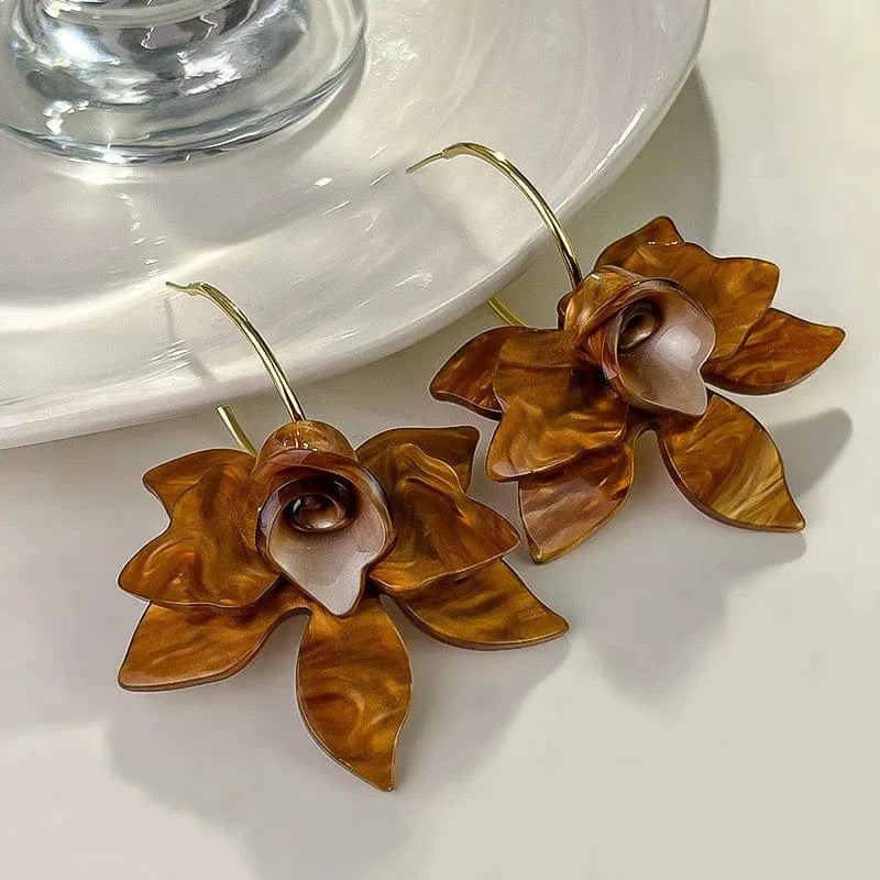French Retro Luxury Acrylic Flower Earrings