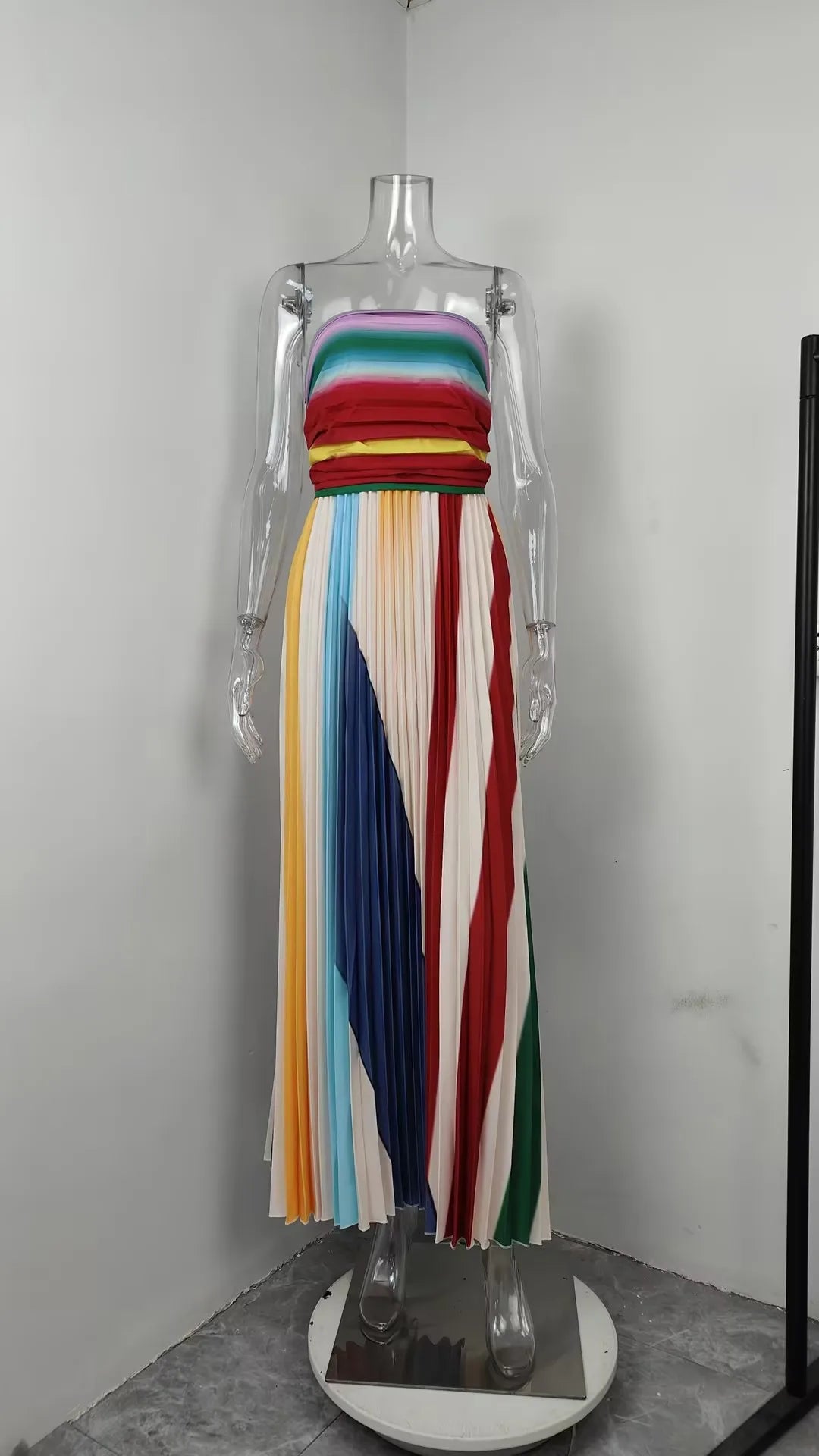 Elegant Sexy Off Shoulder Tube Tops Colorful Stripes Maxi Dress Women Sleeveless Color Collision Wrinkles Irregular Party Dress