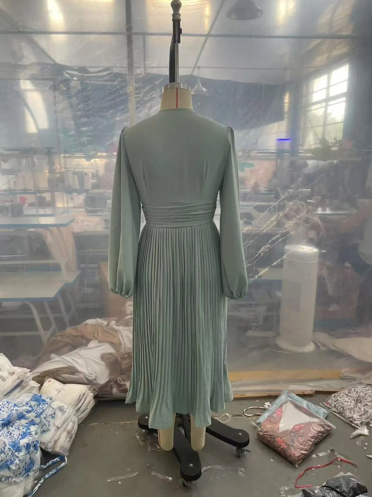 Luxury Dinner Evening Long Dress 2025 Spring Women Club Party Dress Pleated Elegant Dress Female Solid V Neck Clothing