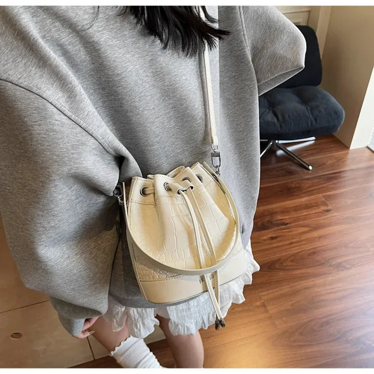 2025 New Trendy Women's Drawstring Tote Bag - Vintage Stone Texture Crossbody Satchel with Retro Minimalist Design