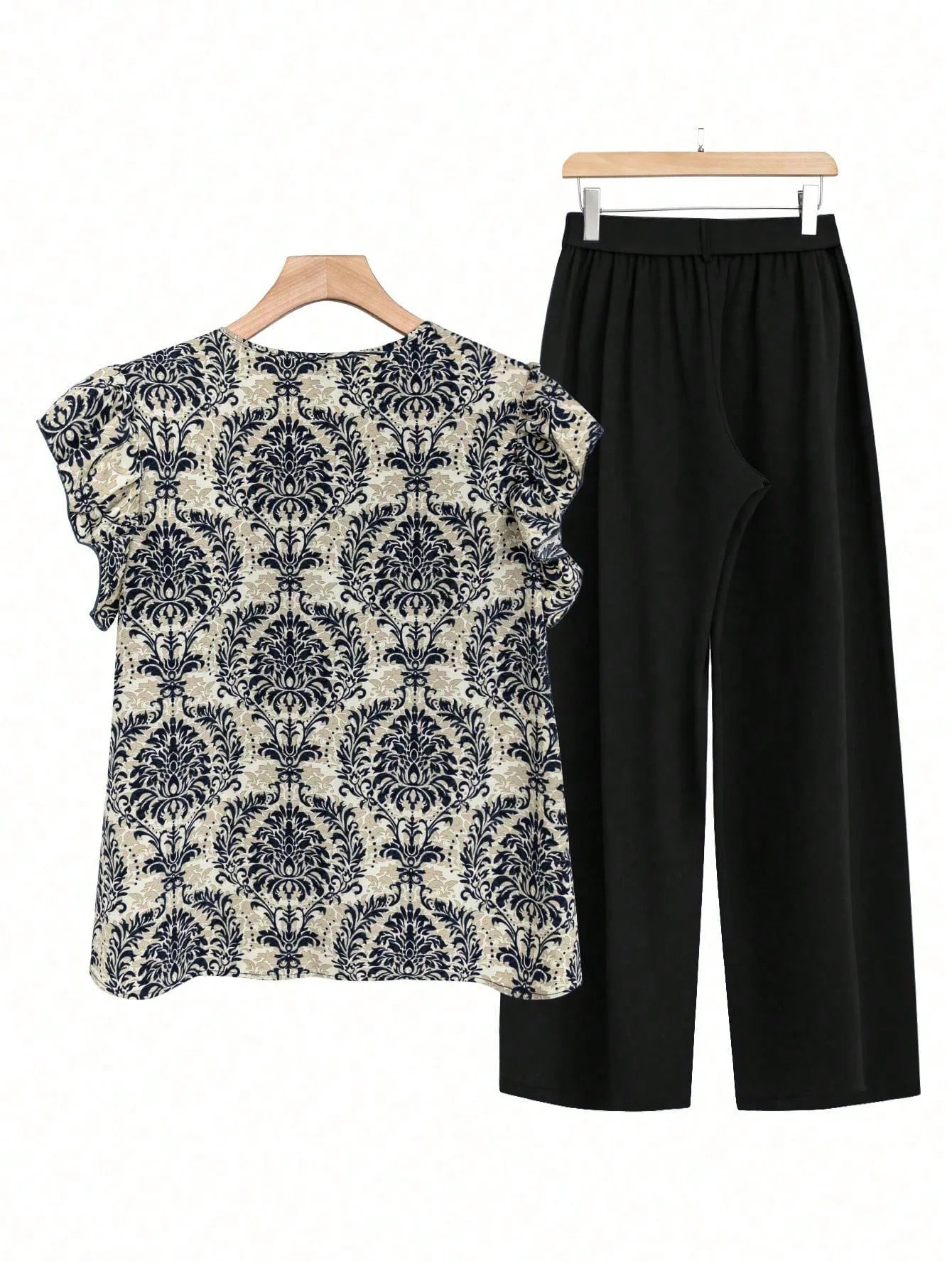 Casual 2 Piece Sets Women Outfit 2025 Summer Fashion Sleeveless Floral Print V-neck Shirts Tops And Pant Sets Elegant Suit