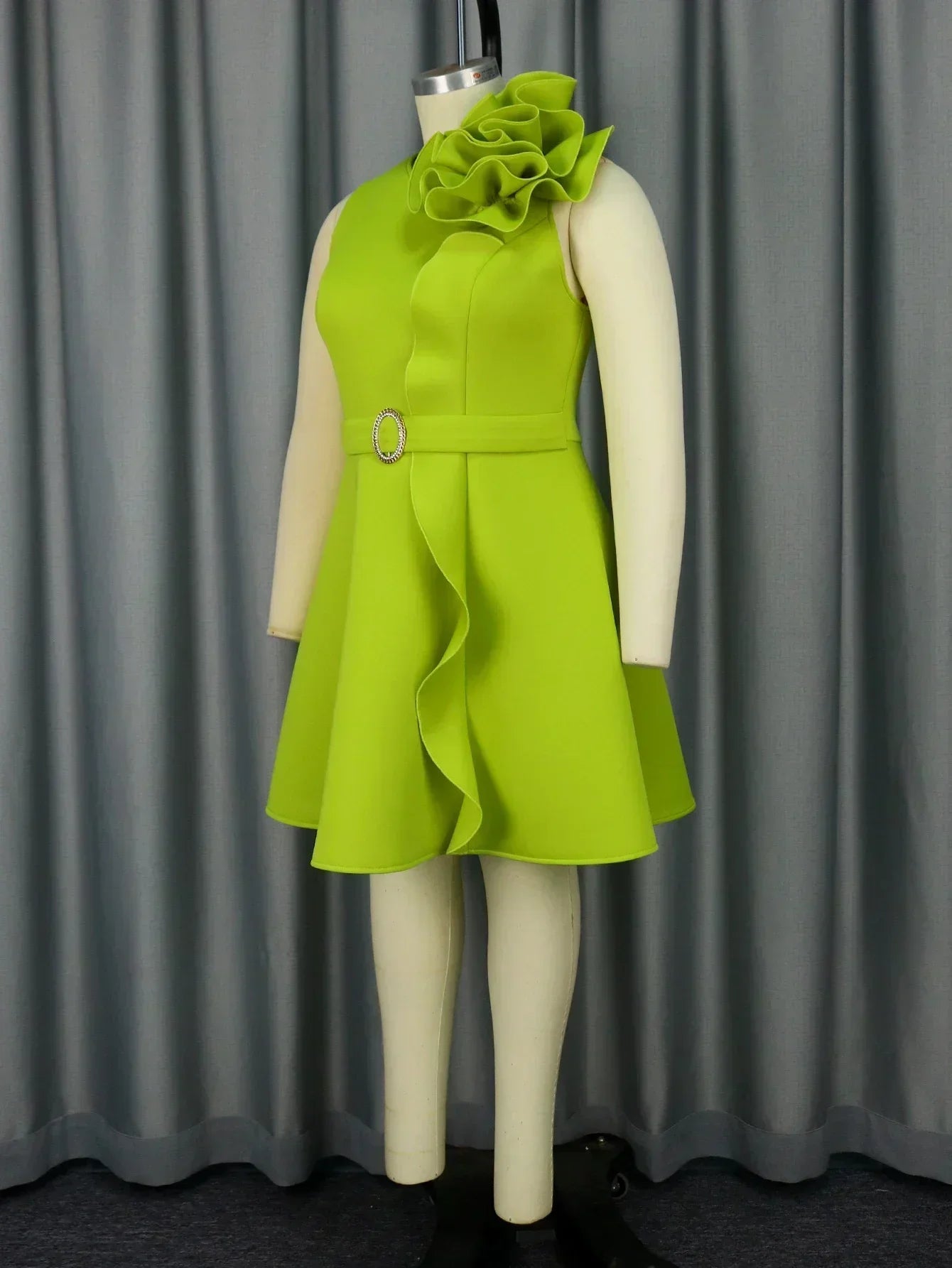 2025 New Women Sweet and Cute Green Party Evening Dress 3D Flower Sleeveless Knee Length Elegant Cocktail Celebration Robe