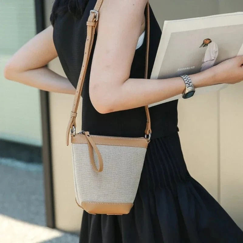 APRICOT / 14x9x18cm 2024 Genuine leather Canvas Crossbody Women's Bag Bucket Bag Autumn Winter Ladies Designer Luxury Brand Lightweight Small Bag