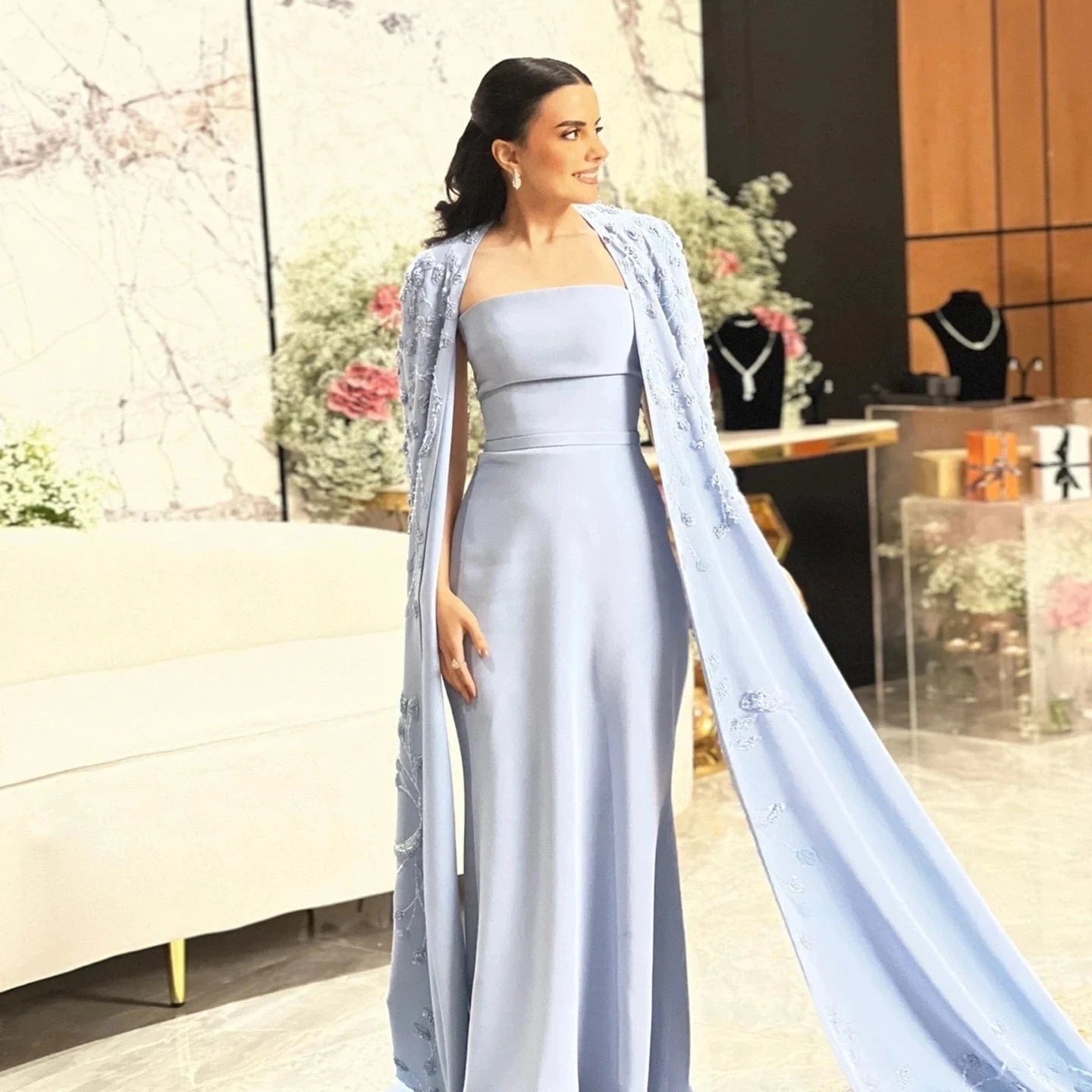 Arabic Blue Mermaid Evening Dress with Cape Sleeves 2024 Luxury Beaded Dubai Women Wedding Guest Party Gowns SZ407