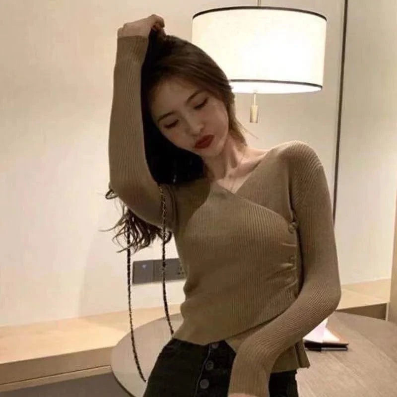 Autumn and winter new short bottomed blouse women's autumn and winter long sleeve cross V collar clothes tight foreign style custom clothing packaging