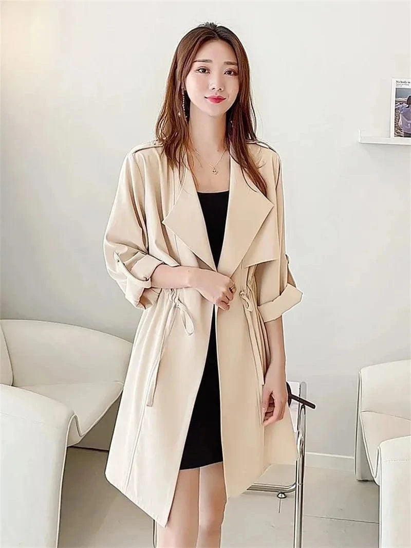 Autumn Windbreaker New Women's Thin Coat Korean Version 2023 Single-Layer Fashion Drawstring Slim Trench Coat Top with 3/4 Sleev