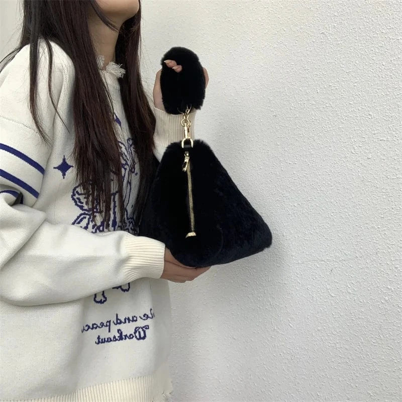 Autumn Winter New Fur Handbag Bag Handbag Fur Bag Real Rabbit Fur Plush Triangle Bag