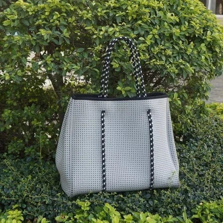 Beach Bag Hot Selling Fashion Durable Perforated Designer Neoprene Bag Wholesale Neoprene Bags Women Handbags Ladies