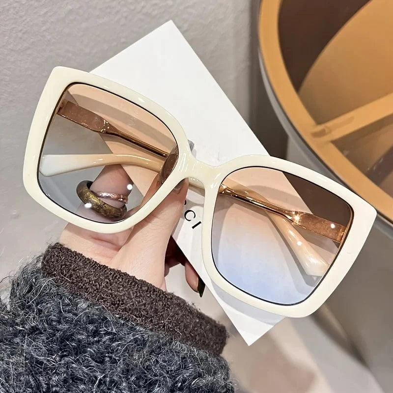 Beige 1pc Women's Large Square Frame Fashion Sunglasses - Stylish Gradient Purple Lens with Tortoiseshell Pattern