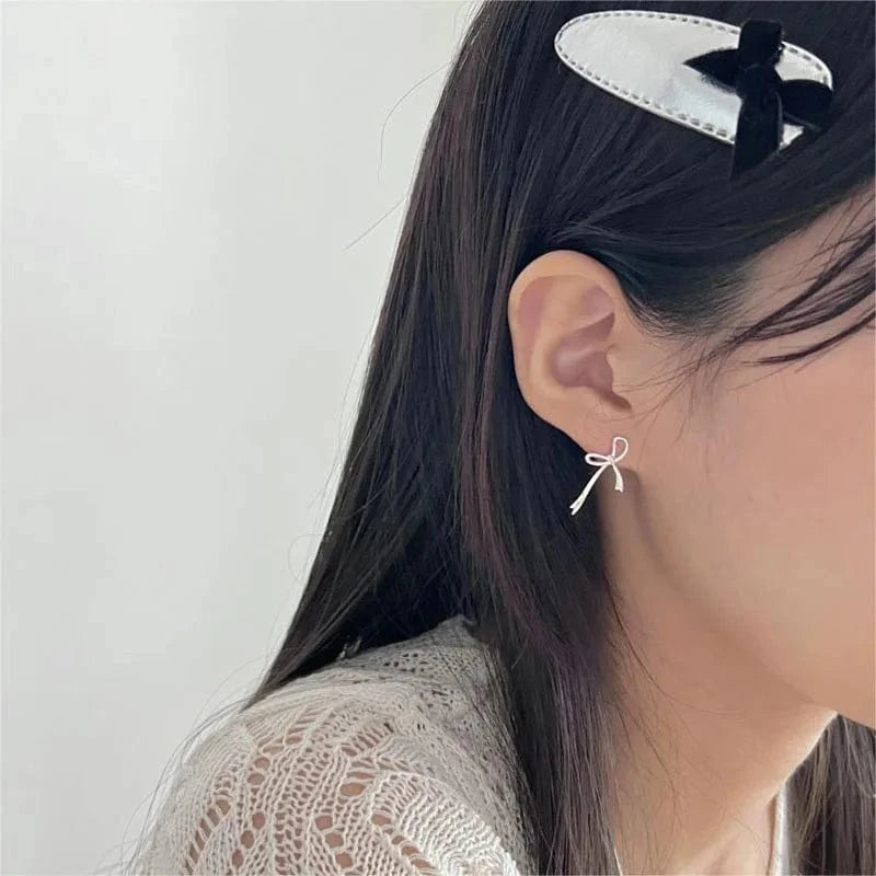 Best Frieds Gifts Jewelry Earrings 925 Sterling Silver Bowknot Shape Silver Gold Stud Earrings Wholesale