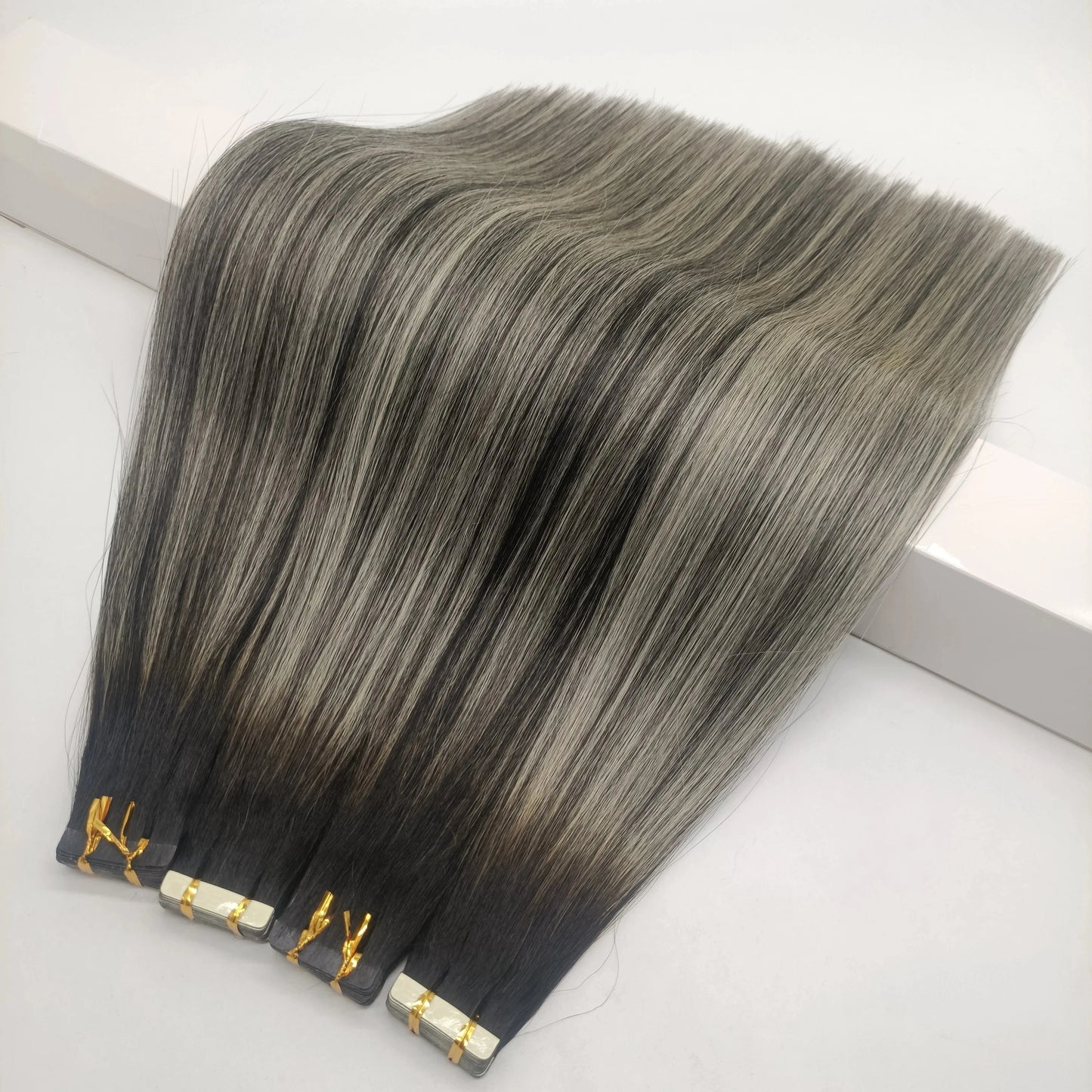 Best wholesales ombre color invisible hair tape extensions easy reuse 4~5 times tape hair extensions