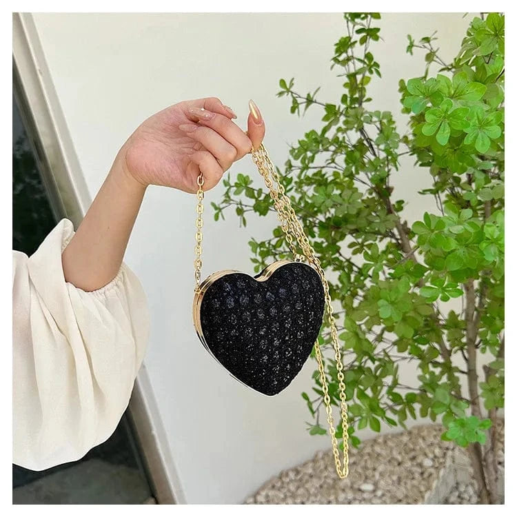 Black Factory designer 2024 fashion boutique heart shape diamond women's shoulder bags handbags