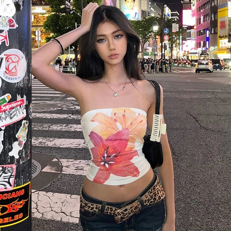 Bomblook Q24TP398 Flower Print Slim Fit and Slimming Fit Tight Strapless Fashion Top for Women's Summer Collection