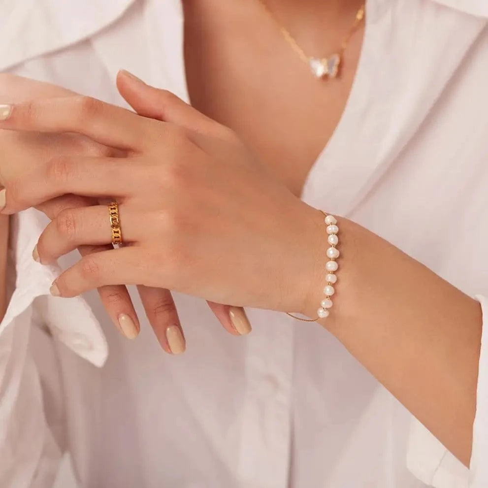 BR1050 / Picture / BR1050 BR1050 Freshwater Pearl Stainless Steel Bracelet Women Gift Dainty PVD 18k Gold Chain Bracelet